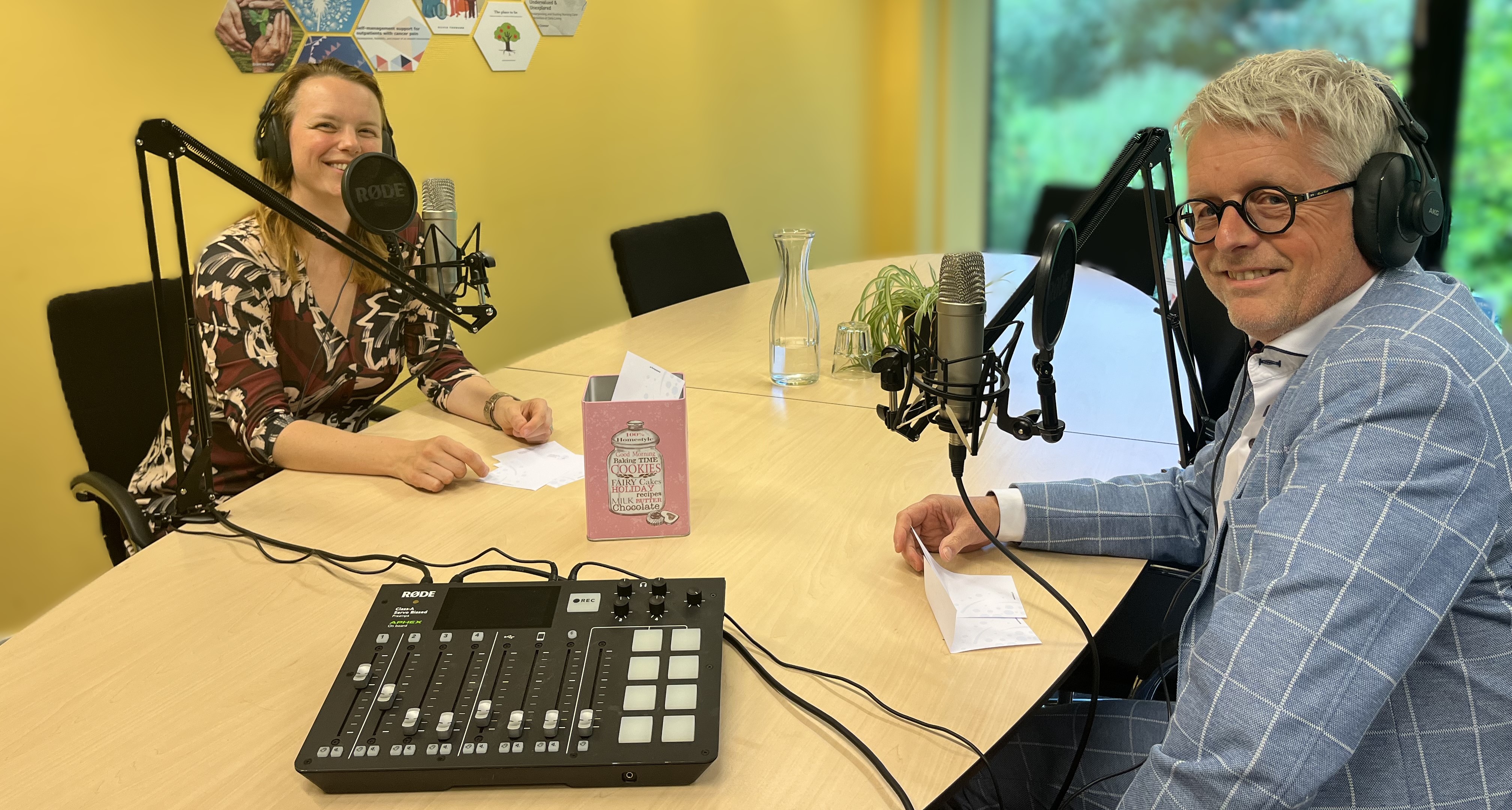 Eerste aflevering kletspodcast online!